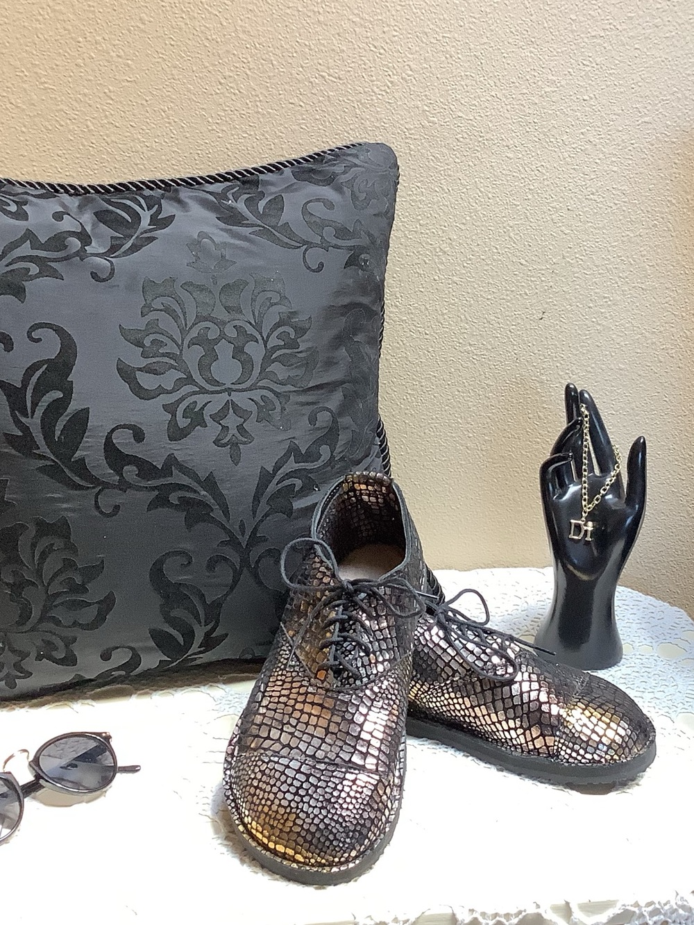 SOFTSTAR Hamilton Barefoot Minimalist Oxford Flats Metallic Black Silver Sz 7